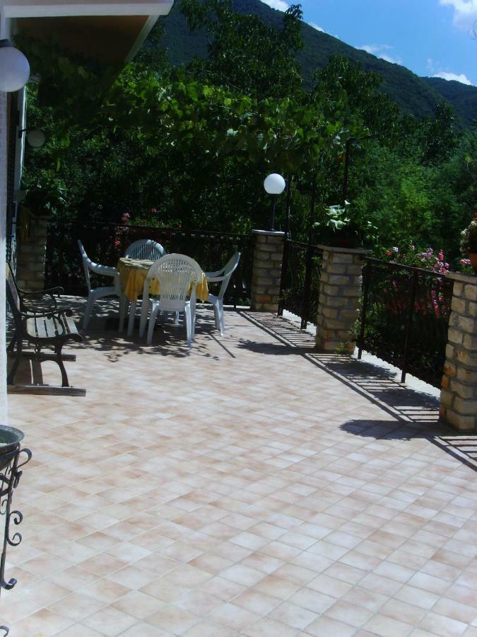 Casa Lieta Bed & Breakfast Subiaco Bagian luar foto