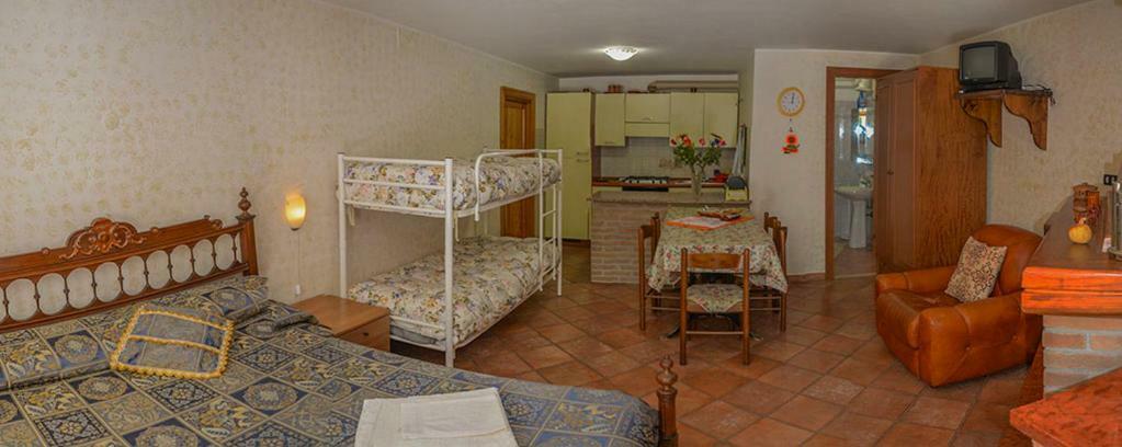 Casa Lieta Bed & Breakfast Subiaco Bagian luar foto