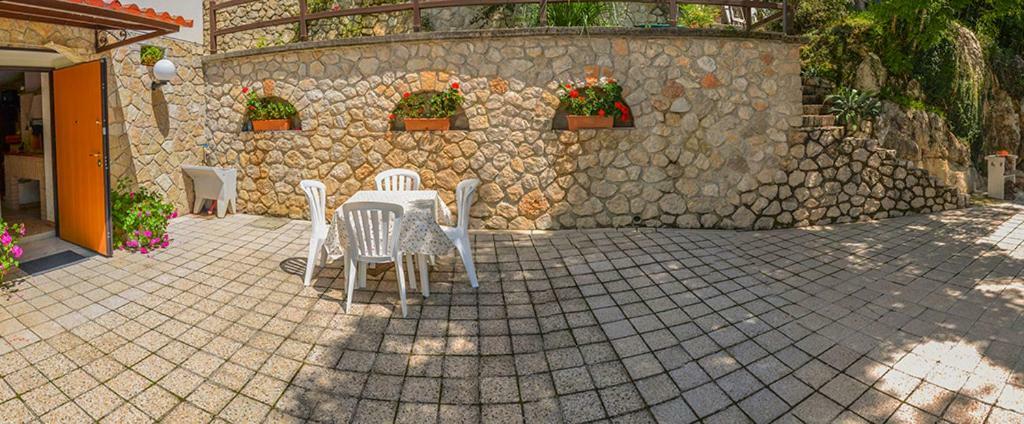 Casa Lieta Bed & Breakfast Subiaco Bagian luar foto