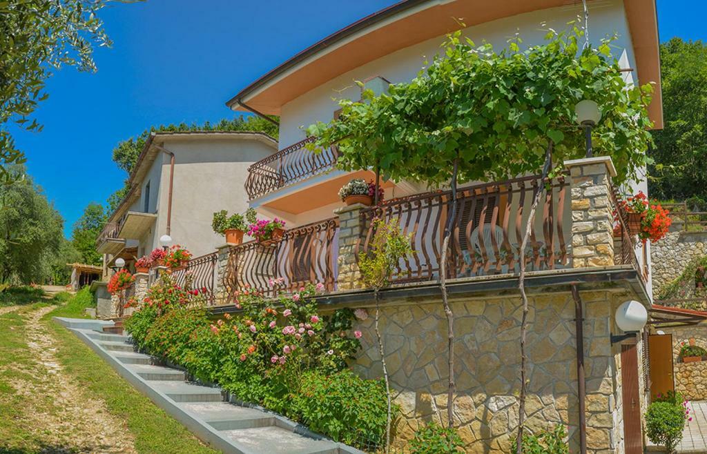 Casa Lieta Bed & Breakfast Subiaco Bagian luar foto